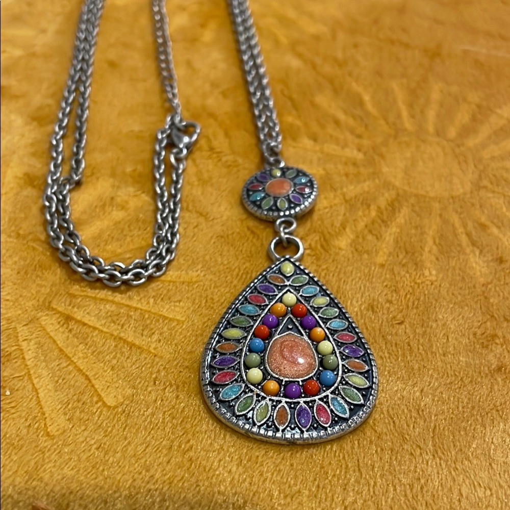 Long Chain Pendant Necklace Multicolor